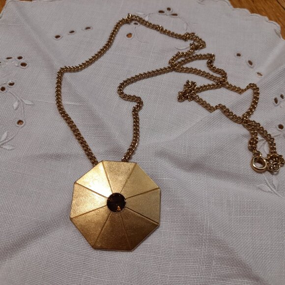 Vintage Avon Art Deco Necklace Pendant Brooch Gold Tone Octagonal Retro Jewelry - Picture 1 of 16